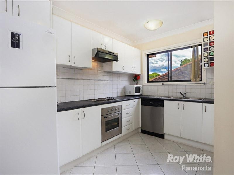 3/20 Crown Street, Harris Park NSW 2150