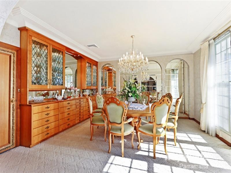 4 Nioka Court, Oatlands NSW 2117