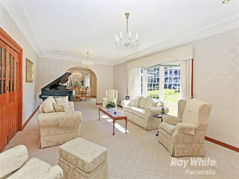 4 Nioka Court, Oatlands NSW 2117