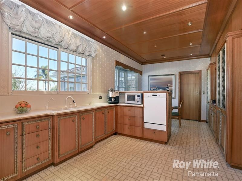 4 Nioka Court, Oatlands NSW 2117