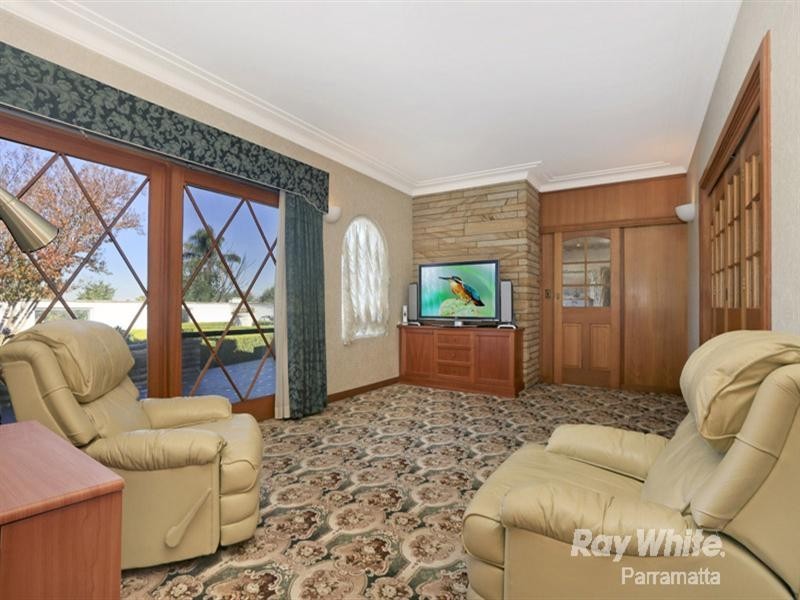 4 Nioka Court, Oatlands NSW 2117