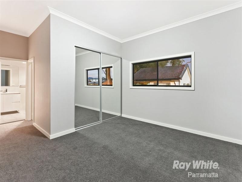 5 Bogalara Road, Old Toongabbie NSW 2146