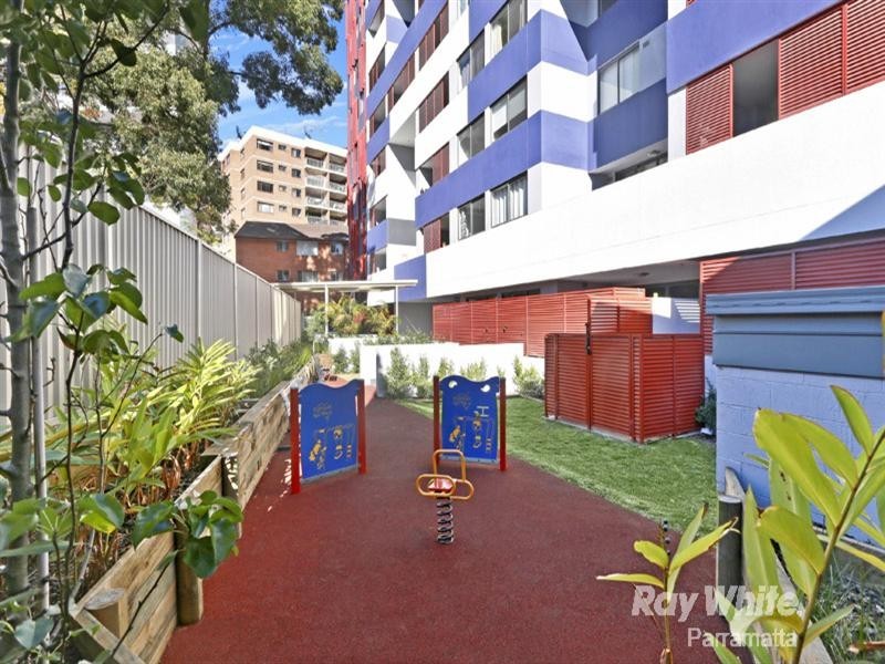 406/6-10 Charles Street, Parramatta NSW 2150
