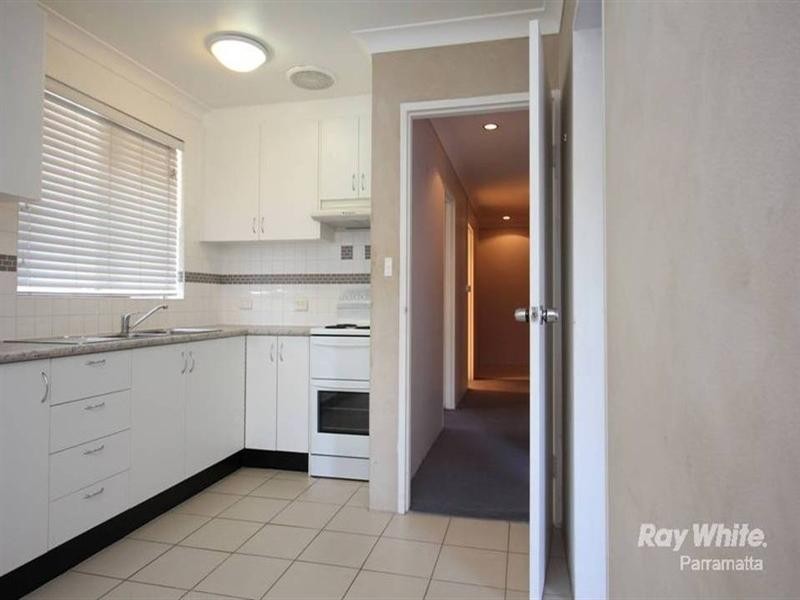 17/10 Elizabeth Street, Parramatta NSW 2150