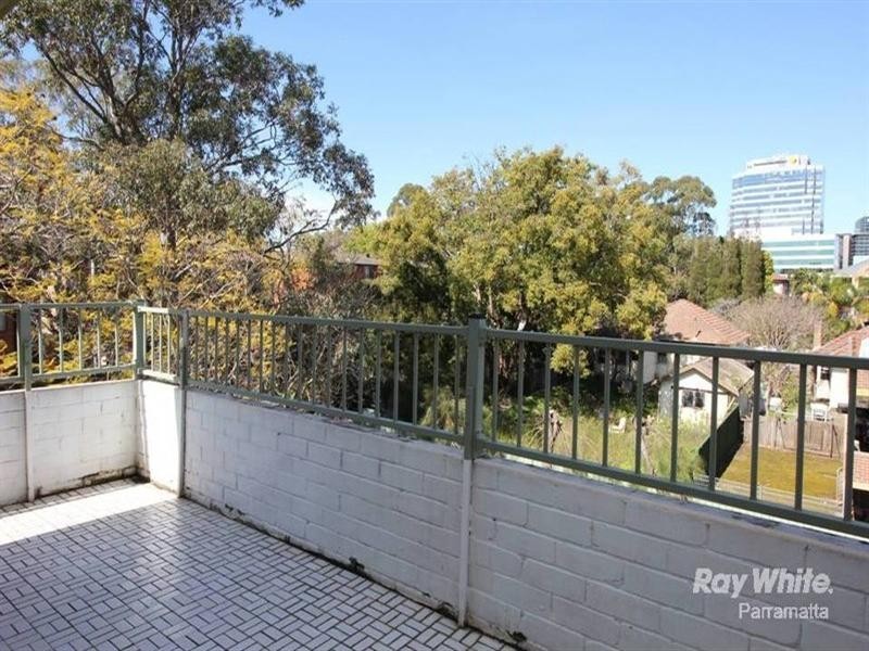 17/10 Elizabeth Street, Parramatta NSW 2150