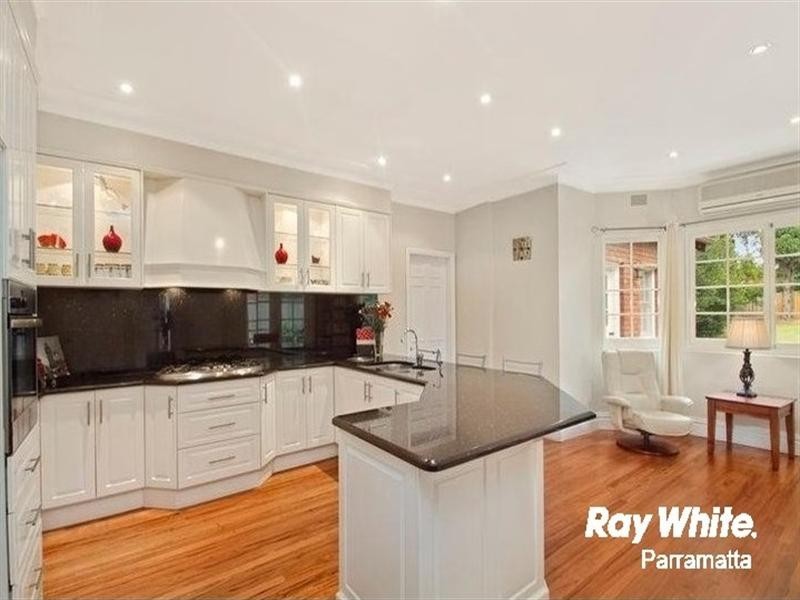 14 Gollan Avenue, Oatlands NSW 2117