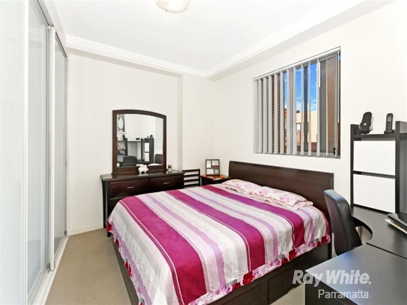 15/52 Station Street East, Harris Park NSW 2150