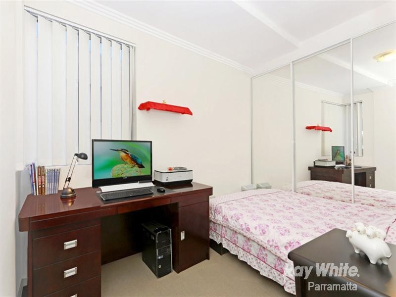 15/52 Station Street East, Harris Park NSW 2150