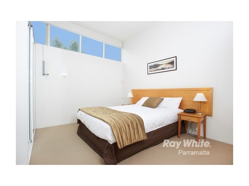 18/8 Hope Street, Rosehill NSW 2142