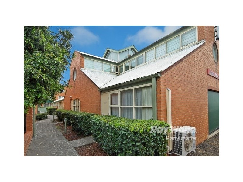 18/8 Hope Street, Rosehill NSW 2142