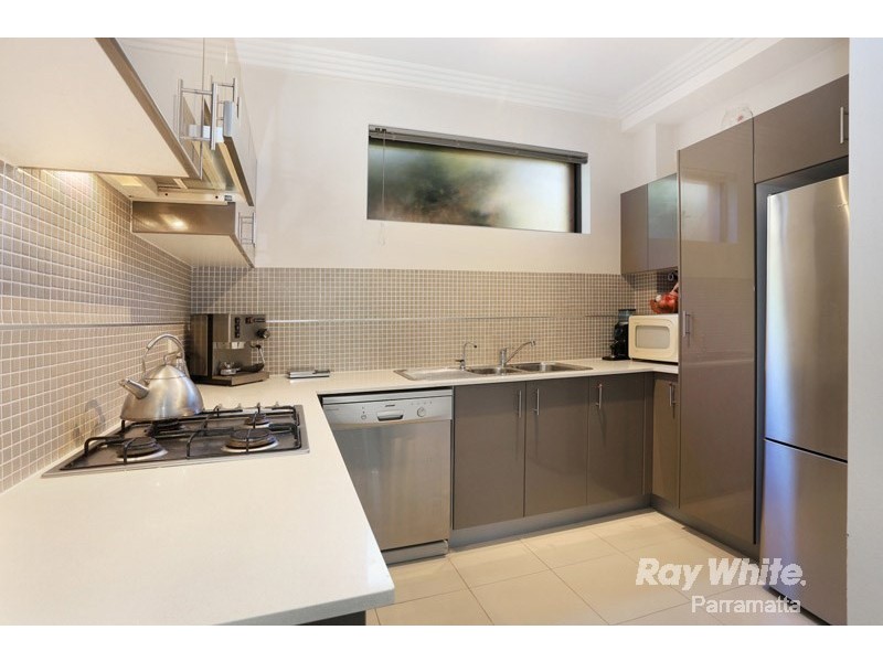 17/22-24A Parkside Lane, Westmead NSW 2145