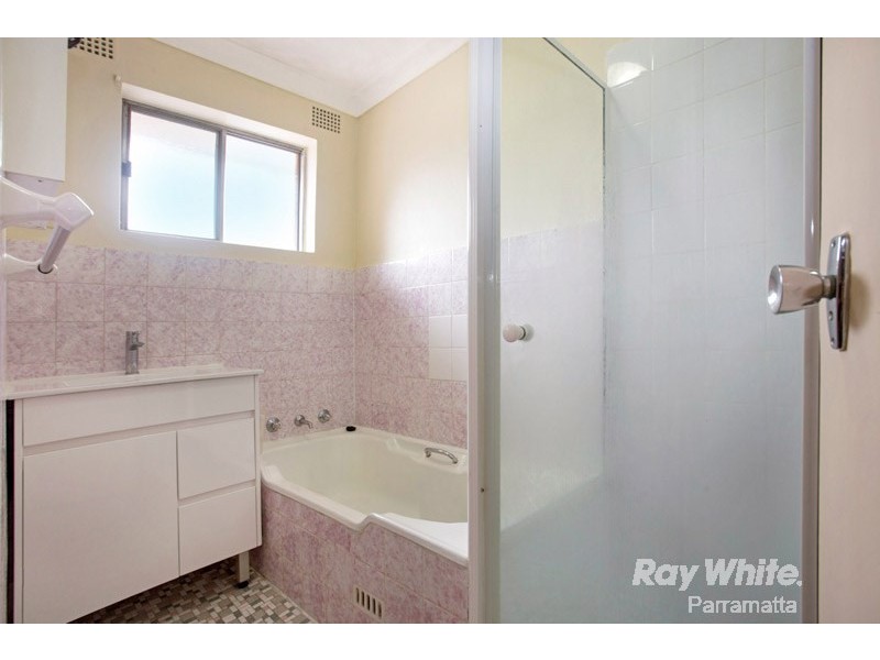 4/35 Bowden Street, Harris Park NSW 2150