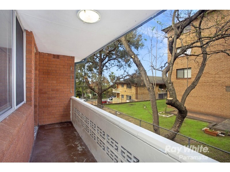 4/35 Bowden Street, Harris Park NSW 2150