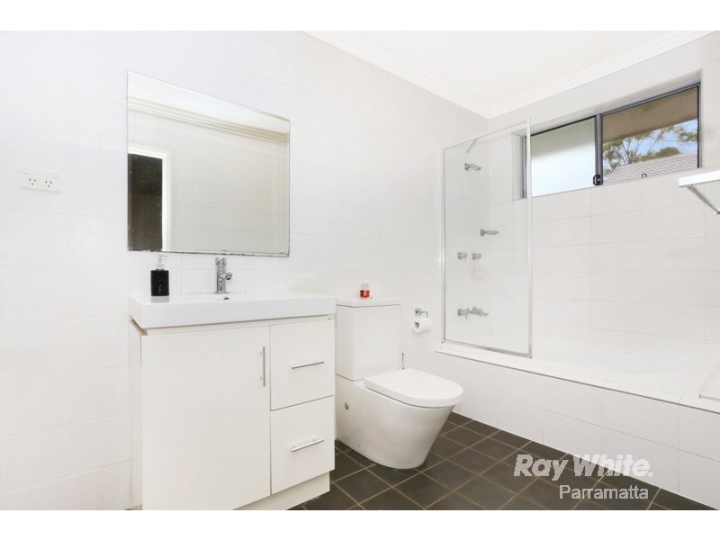 5/100 Kenyons Road, Merrylands West NSW 2160