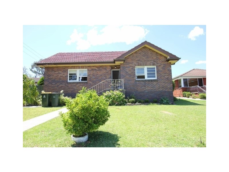 4 Napier Street, Mays Hill, Parramatta NSW 2150