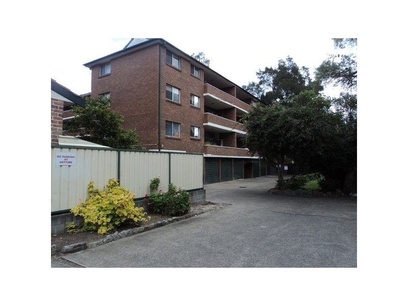 9/11a Betts Street, Parramatta NSW 2150