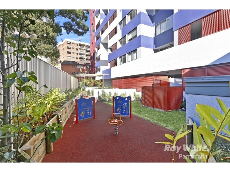 207/6-10 Charles Street, Parramatta NSW 2150