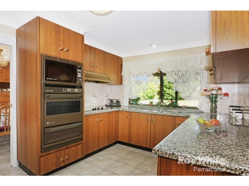 12 Rosewood Drive, Greystanes NSW 2145