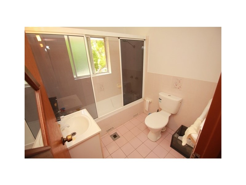 10/15 Pye Street, Westmead NSW 2145