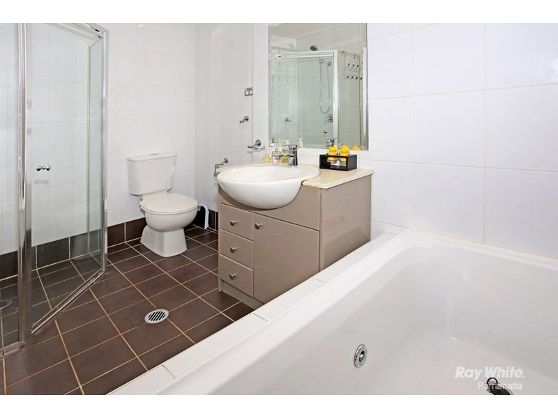 611/31-37 Hassall Street, Parramatta NSW 2150