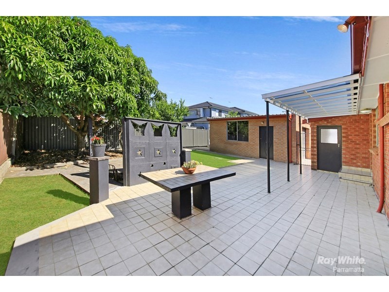 42 Brotherton Street, South Wentworthville NSW 2145