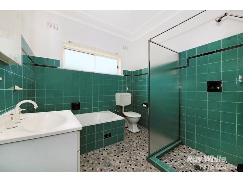 6 Kerrie Road, Oatlands NSW 2117