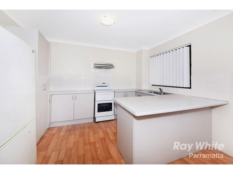 2/13-15 Helen Street, Westmead NSW 2145