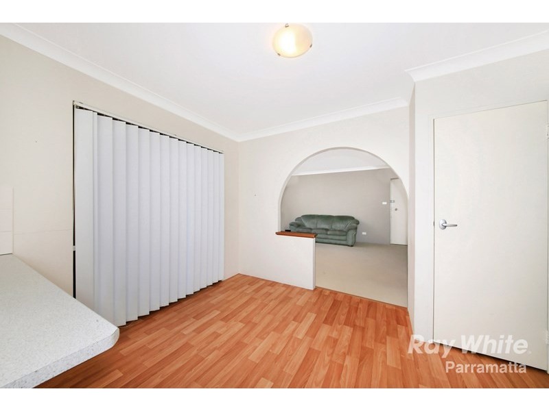 2/13-15 Helen Street, Westmead NSW 2145