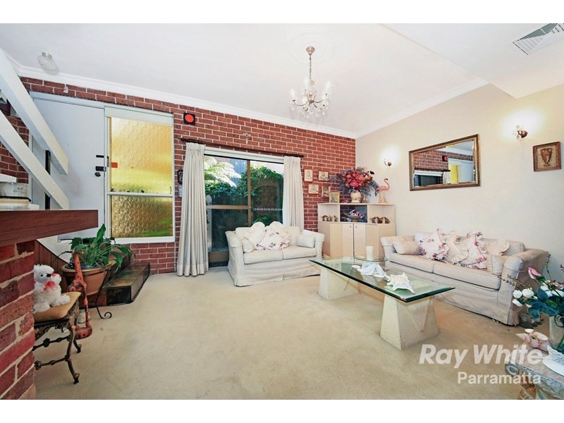 3/2-6 Hainsworth Street, Westmead NSW 2145