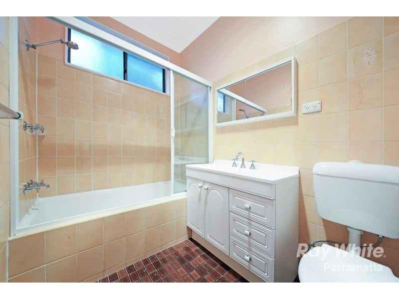 2A Stapleton Street, Wentworthville NSW 2145