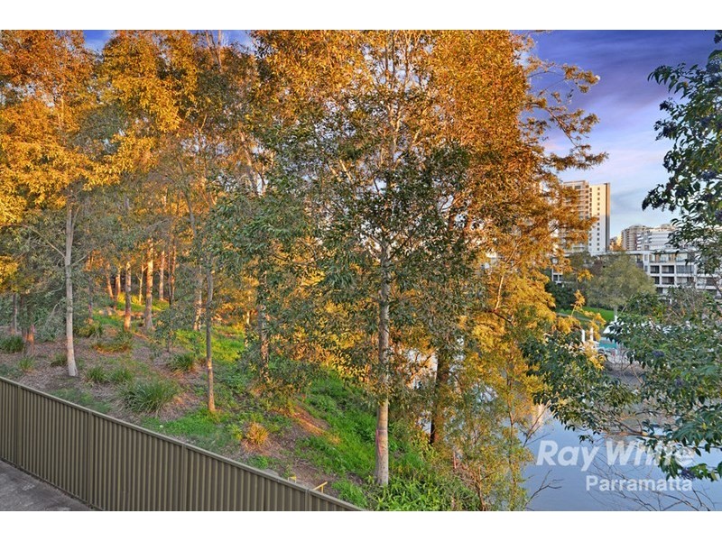 4/3 Stewart Street, Parramatta NSW 2150