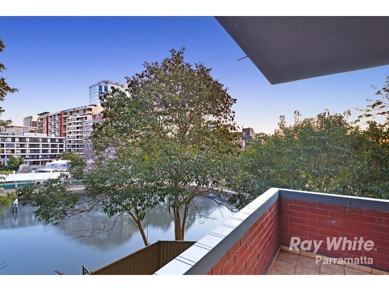 4/3 Stewart Street, Parramatta NSW 2150