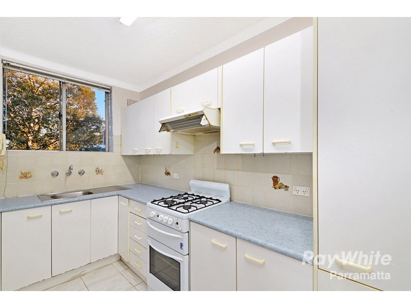 4/3 Stewart Street, Parramatta NSW 2150