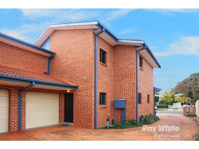 2/5 Purchase Street, Parramatta NSW 2150