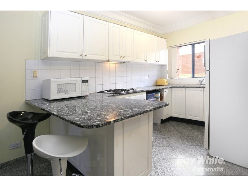 2/5 Purchase Street, Parramatta NSW 2150
