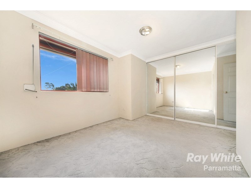 14 Laura Street, Merrylands NSW 2160