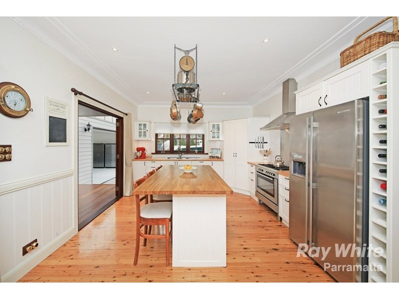 16 Whitehaven Road, Northmead NSW 2152