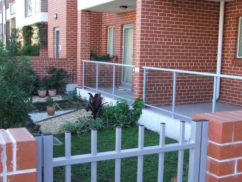 156 BRIDGE Road, Westmead NSW 2145