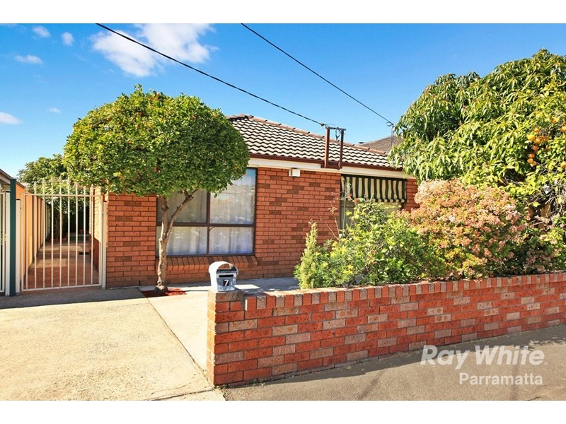 7 Bennalong Street, Granville NSW 2142