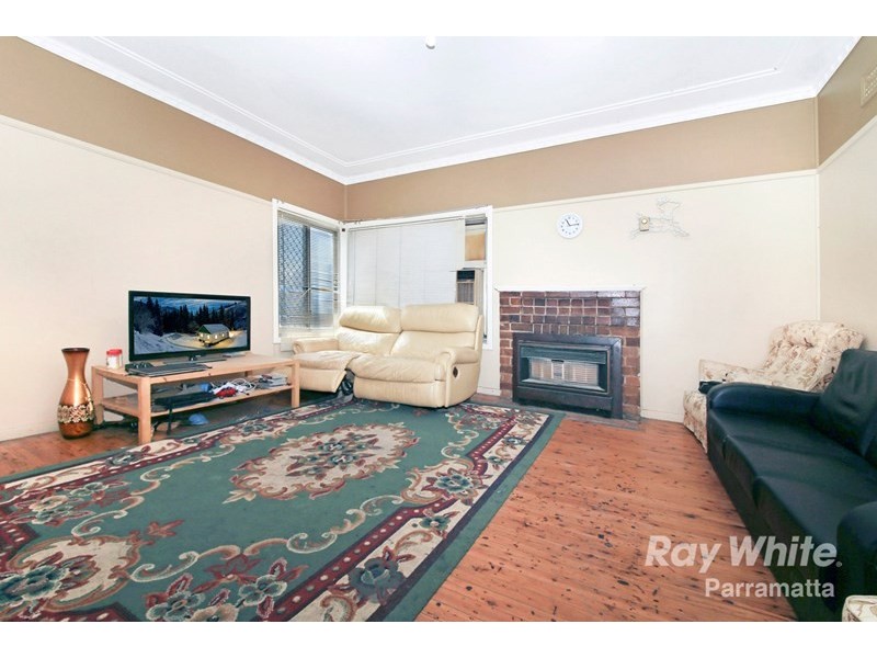 38 Woodville Road, Granville NSW 2142