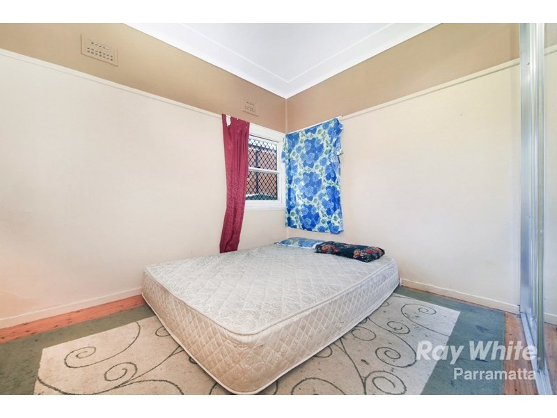 38 Woodville Road, Granville NSW 2142