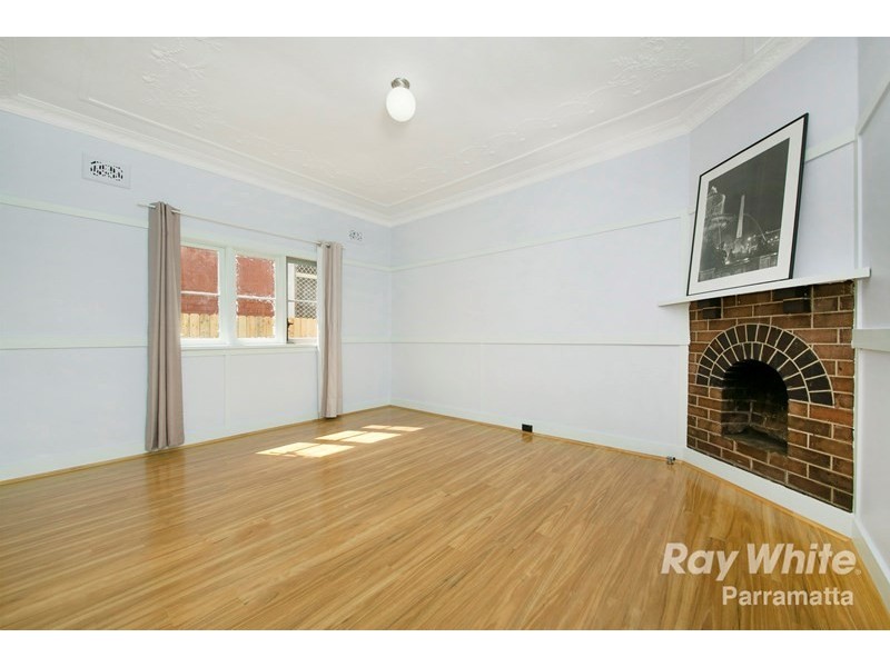 13 High Street, Harris Park NSW 2150