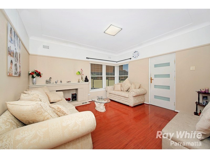 6 Booth Street, Westmead NSW 2145