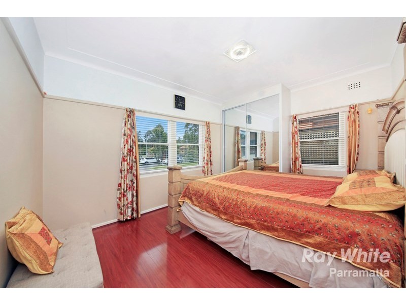 6 Booth Street, Westmead NSW 2145