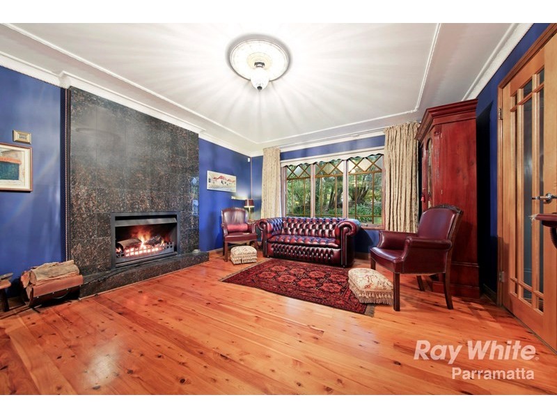 16 Blackwood Place, Oatlands NSW 2117