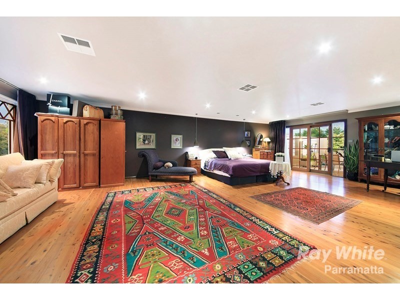 16 Blackwood Place, Oatlands NSW 2117