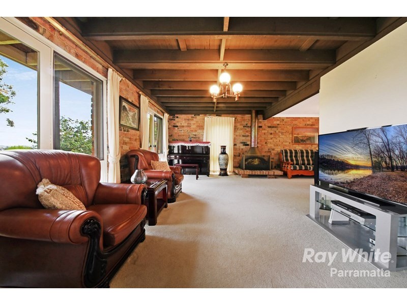 32 Cromarty Crescent, Winston Hills NSW 2153