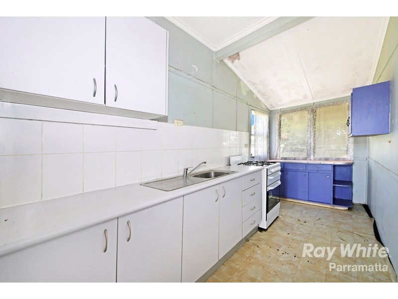 73 Carinya Avenue, St Marys NSW 2760