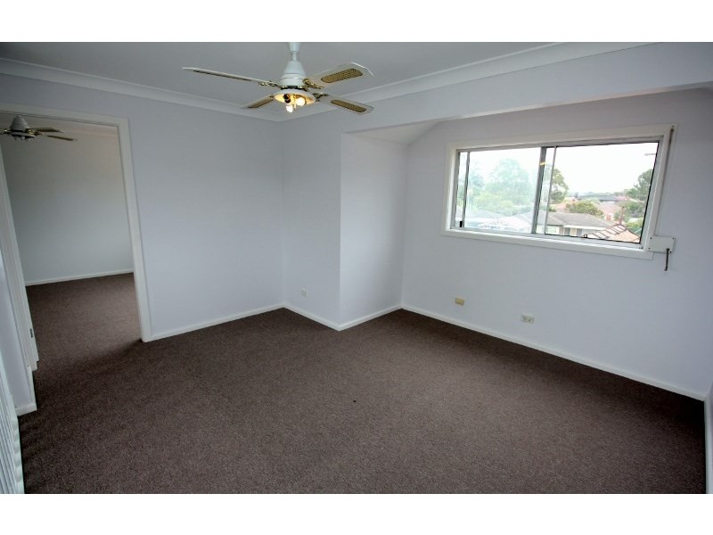 32 Oxford Street, Guildford NSW 2161