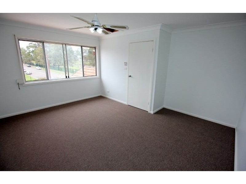 32 Oxford Street, Guildford NSW 2161